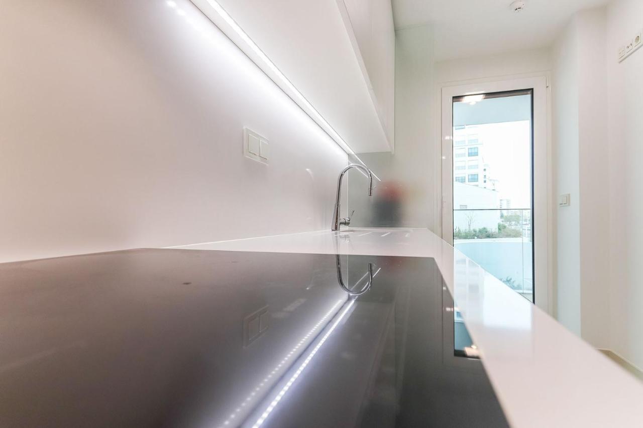 Appartamento Benfica Prime Terrace By Homing Lisbona Esterno foto
